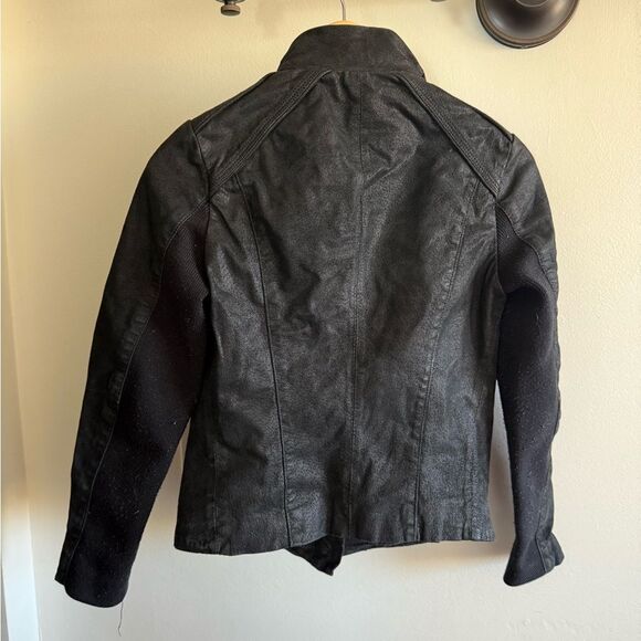 Nicole Miller Women’s Black Leather Jacket Textured Asymmetrical Jacket, size XS - Picture 6 of 13